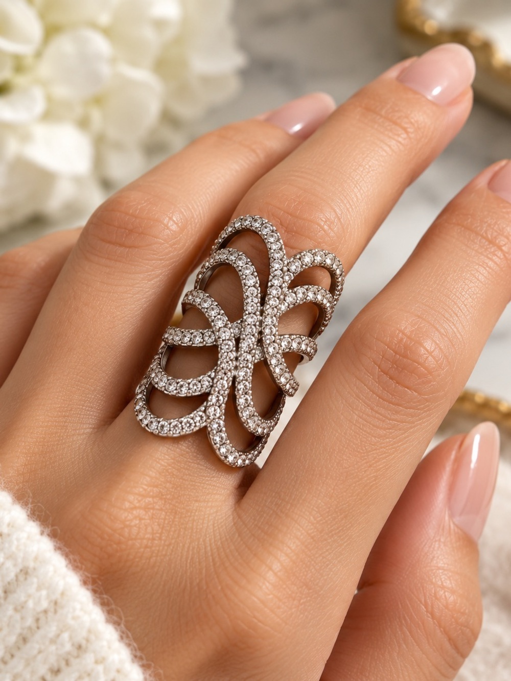 nOir NYC Silver Pavé Crystal Openwork Statement Ring Size 6.5